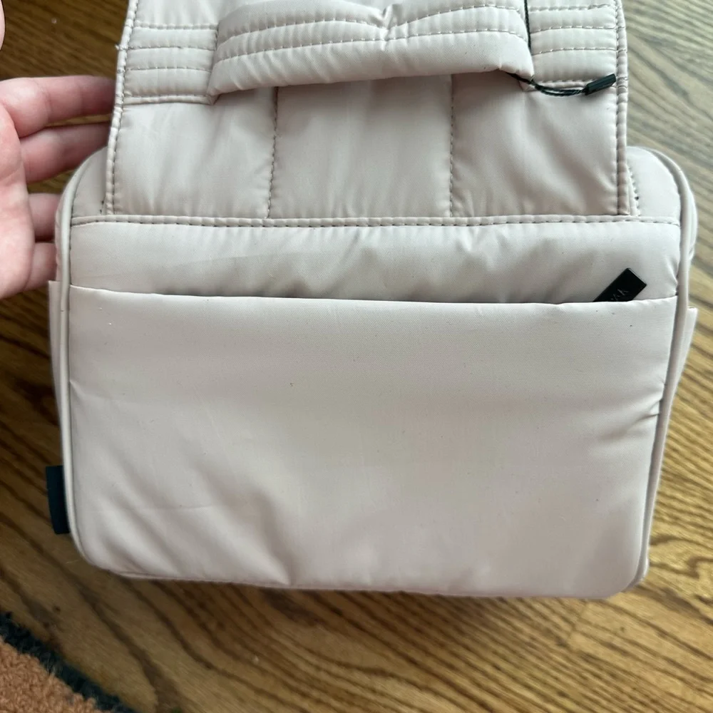 Calpak Luka Hanging Toiletry Bag - Picture 10 of 10